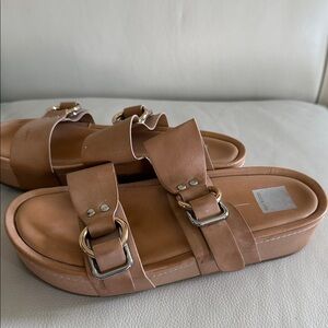 Dolce Vita Tan Sandals